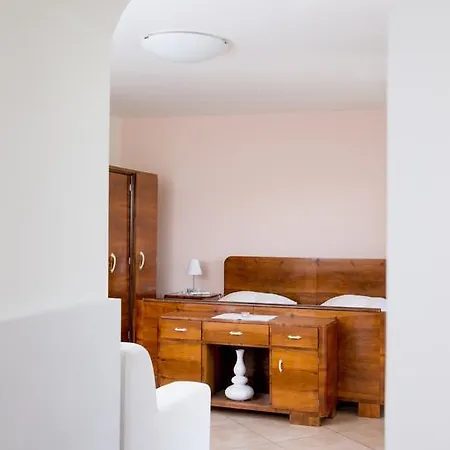 Apartment Zoi *
