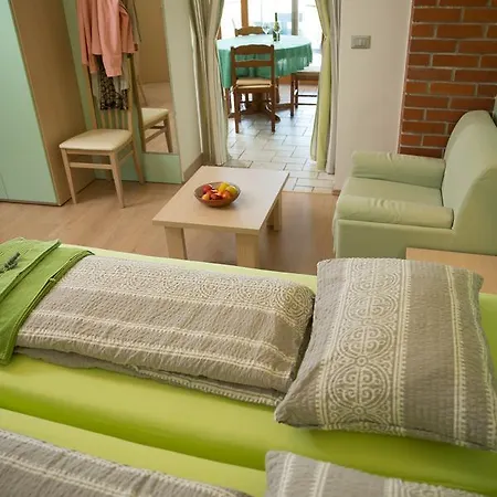 Appartement Zoi Dobrovo