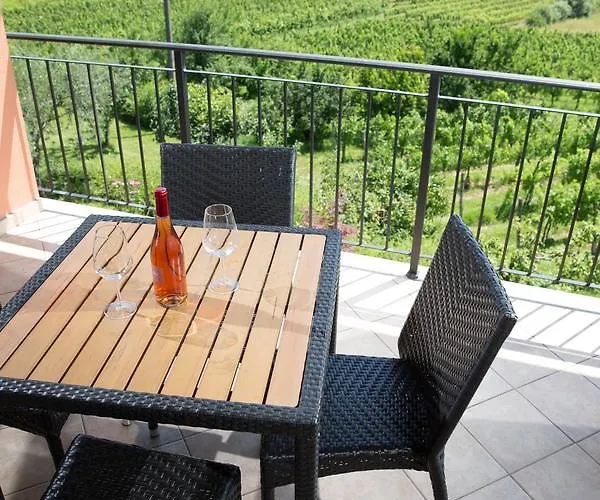 Διαμέρισμα Zoi Dobrovo